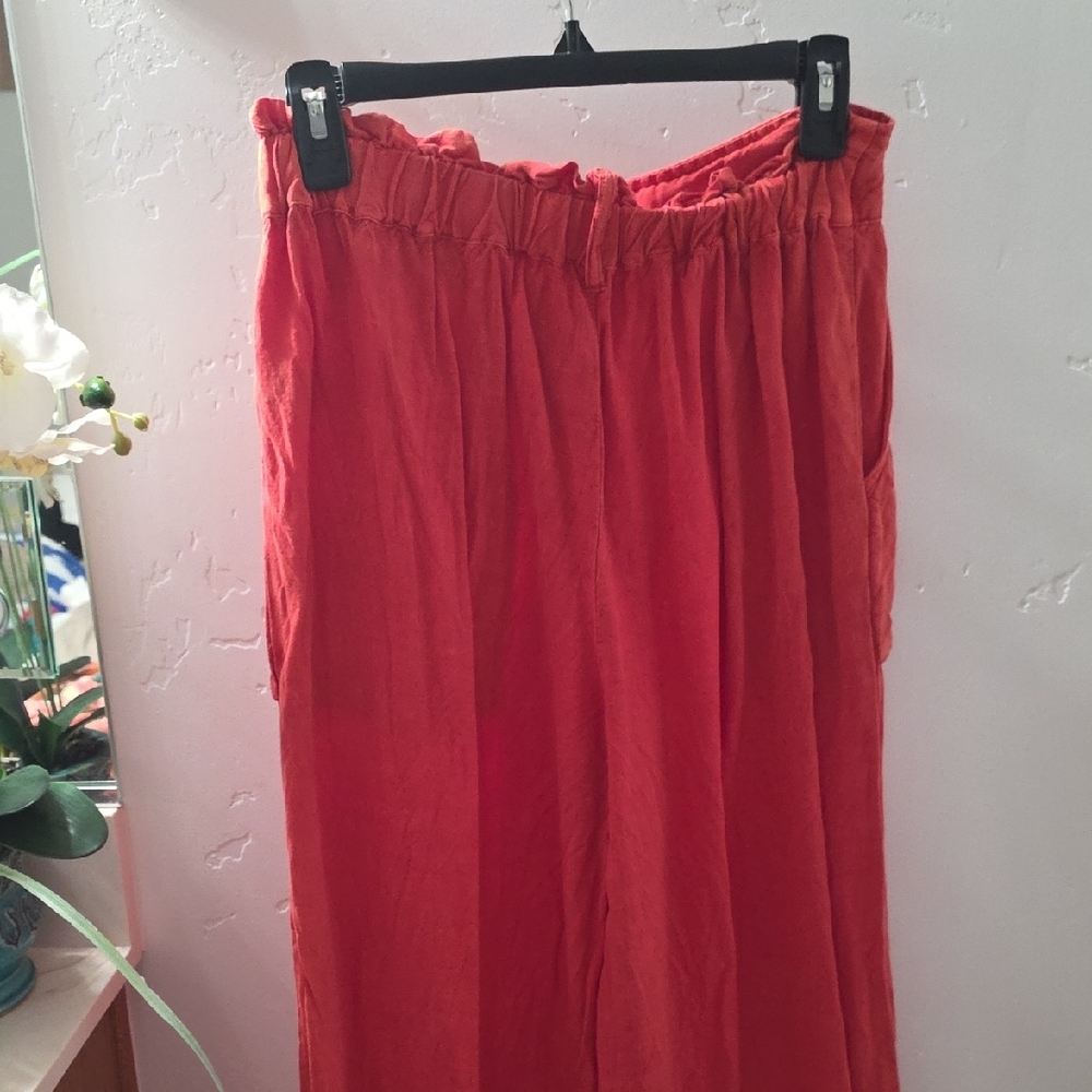 Women’s Wide Leg Cargo Pants in Coral Red - Picture 4 of 7